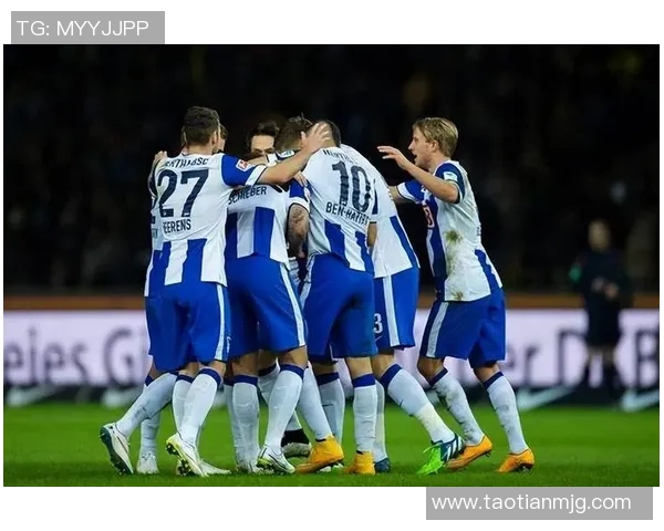 柏林赫塔客场遭遇惨败,遭杜塞尔多夫逆袭制服 柏林赫塔客场遭遇惨败,遭杜塞尔多夫逆袭制服