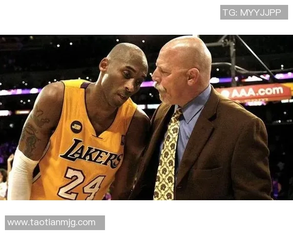 湖人遭遇三连败，科比助攻表现无力